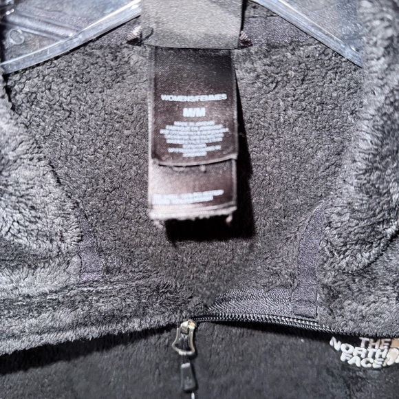 The North Face Black Full Zip Fleece Jacket Size M Classic Soft Multiseason - Picture 4 of 4